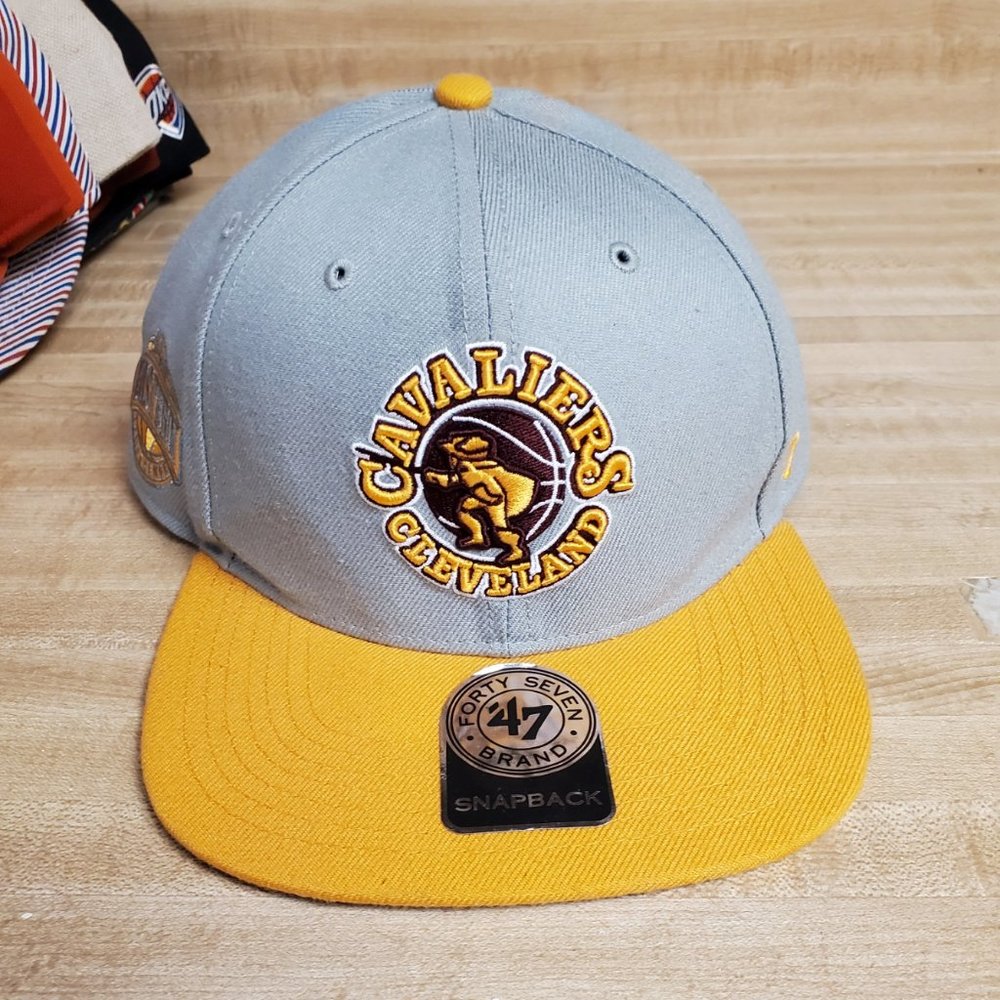 Mens Cleveland Cavilers Snapback Hat